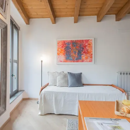 Luini 7 By Rent *