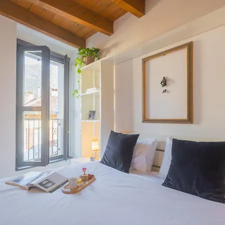 Luini 7 By Rent Apartment *