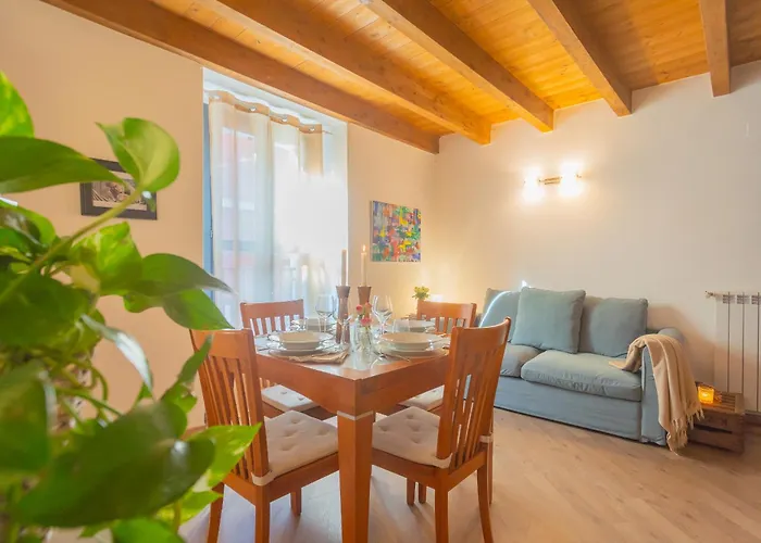 Luini 7 By Rent * Como