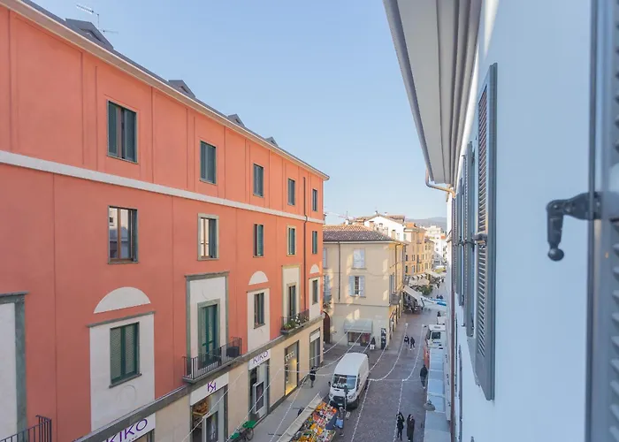 Apartment Luini 7 By Rent Como