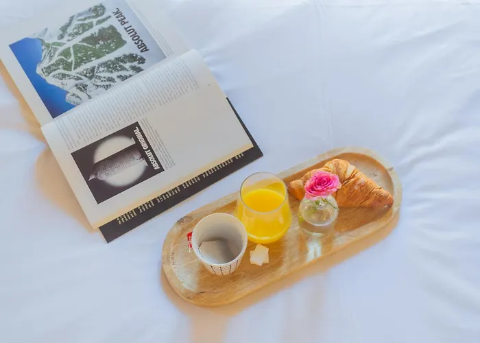 Luini 7 By Rent Como