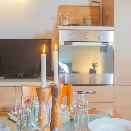 Luini 7 By Rent * كومو